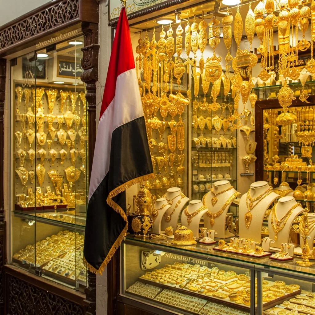 ارتفاع جنوني في أسعار الذهب بسوق عدن وانخفاض في صنعاء.. أسباب وتداعيات