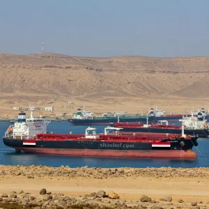 حلف قبائل حضرموت يسمح بتزويد الكهرباء بالوقود.. وتضارب في الأرقام