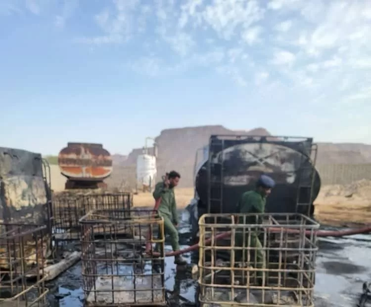 حريق مصفاة نفط في حضرموت يكشف عن عمليات تهريب واسعة للنفط الخام