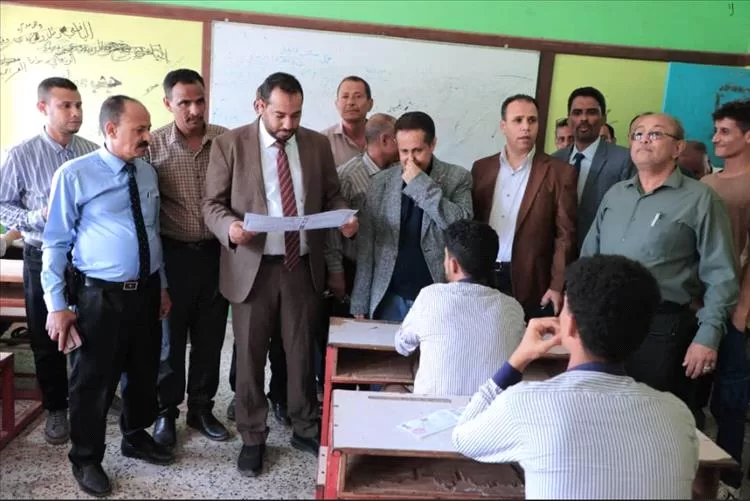 الوزير العكبري يدشن اختبارات شهادة الثانوية العامة للعام الدراسي ٢٠٢٥/٢٠٢٤م