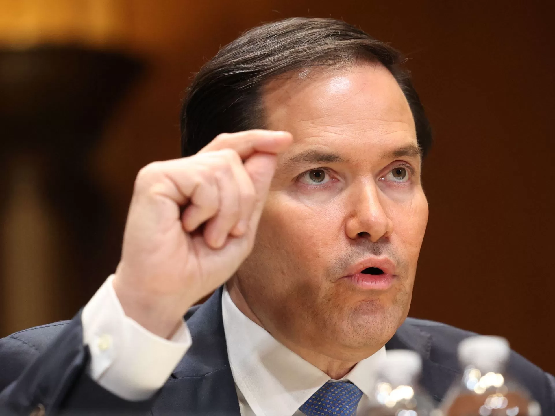 أمريكا تخطط لالغاء تأشيرات الطلاب الصينيين في “مجالات حساسة”