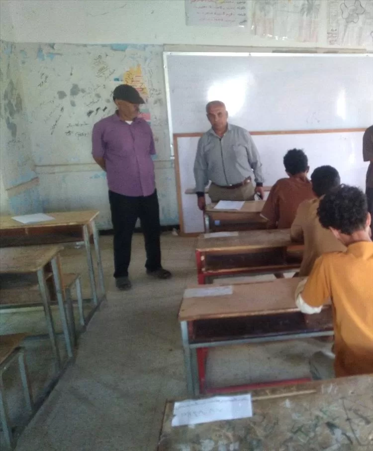 تواصلاً لزيارته .. مدير التربية بلودر يتفقد سير الإختبارات بثانوية الشهيد مدرم الشعة