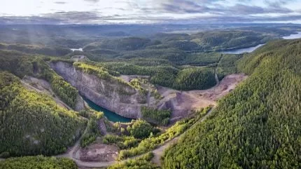 أونتاريو تستثمر 2 مليار دولار لتعزيز المشاركة الأصلية وتطوير المعادن