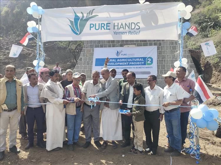 تعز.. افتتاح حزمة من المشاريع التنموية الزراعية في مديريتي جبل حبشي والمعافر