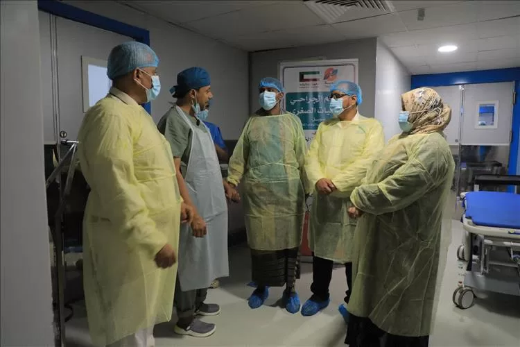 جمعية الوصول الإنساني تدشن المخيم الجراحي المجاني الرابع للمسالك البولية بالمكلا بدعم كويتي