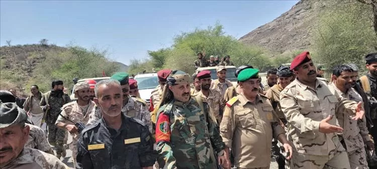 قوات الحزام الأمني تتسلم مسؤولية حماية وتأمين الطريق الرابط بين الضالع - قعطبة