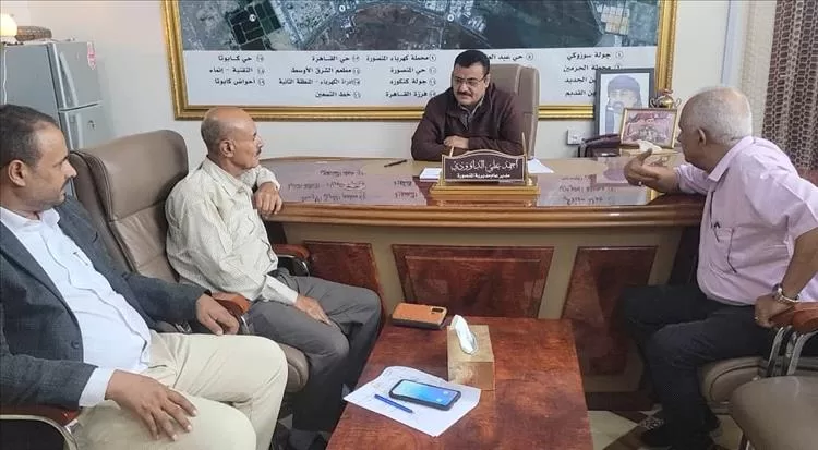 مدير المنصورة يناقش سير النشاط السياحي بالمديرية