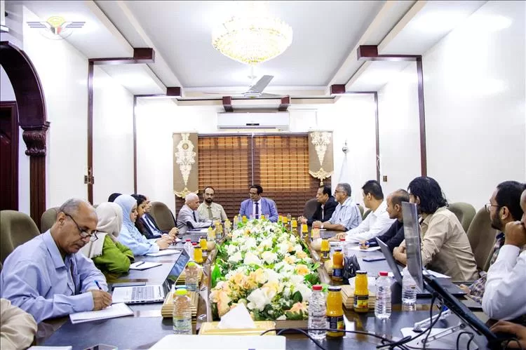 هيئة الطيران تبحث مع وفد من البنك الدولي ومنظمة "الفاو" تنفيذ مشاريع تنموية وتوسيع آفاق التعاون المشترك