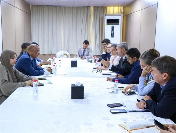 وزير التخطيط يلتقي في عدن مع سفراء الاتحاد الأوروبي