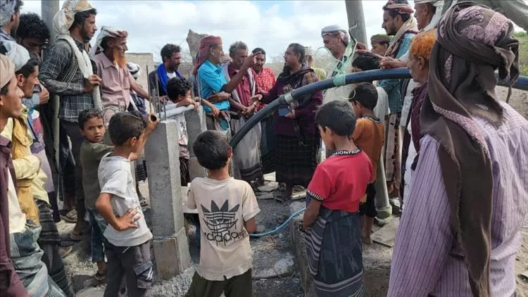 مدير عام خنفر "اليوسفي" يزور مناطق خبر المراقشة للأطلاع على أوضاعها