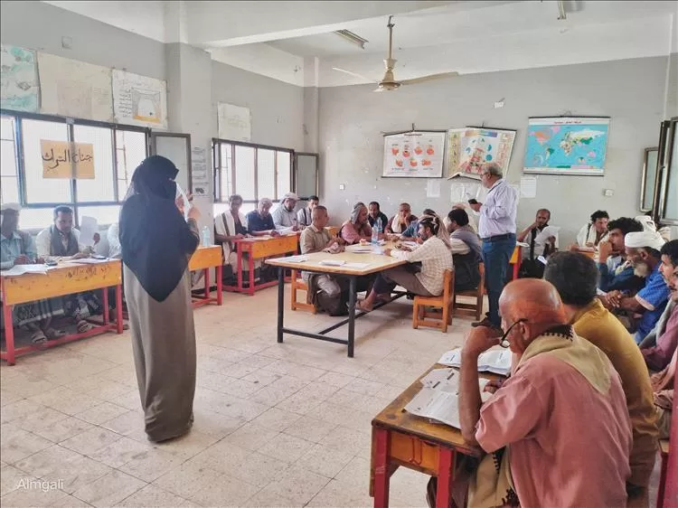 ضمن مشروع التعليم التعويضي.. ورشة تدريبية لتقييم تلاميذ الفصول التعويضية بمودية