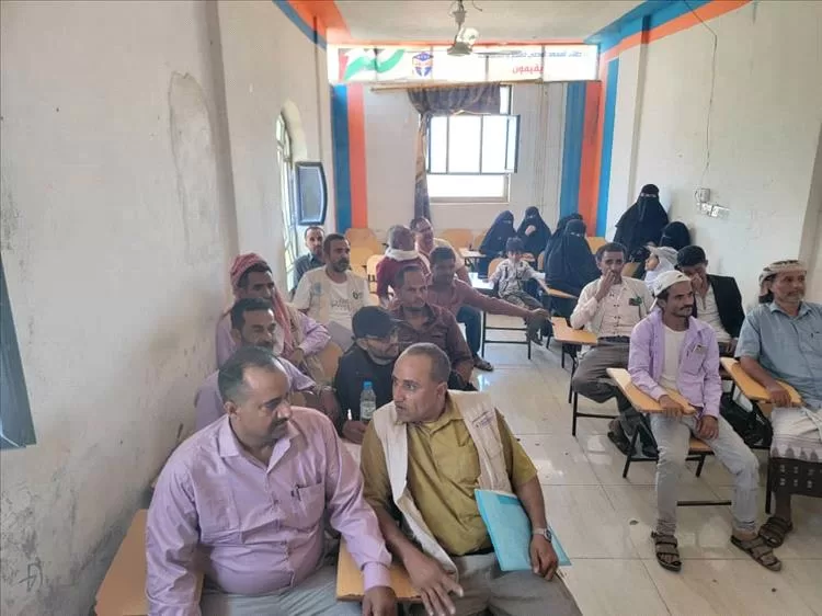 اليمن اليوم اخبار المحافظات الشاعري يعقد لقاءات تشاورية مع