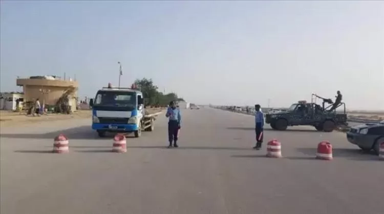 شرطة المهرة تضبط مشتبهين في قضية غسيل أموال بالغيضة