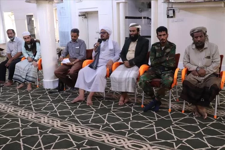 اليمن اليوم اخبار المحافظات مدير أوقاف عتق ومدير شرطة