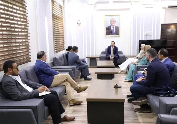 "البكري" يستقبل السفيرة البريطانية "شريف" ويبحثان سبل التعاون ودعم الشباب