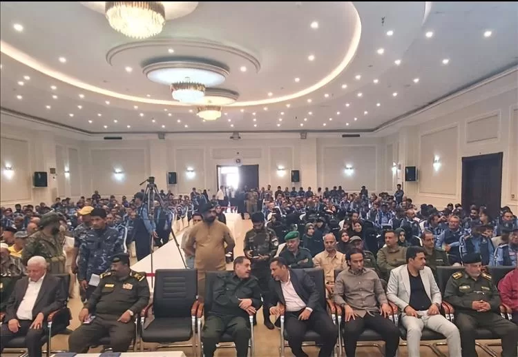 عدن تختتم فعاليات أسبوع المرور العربي بتكريم المبرزين في شرطة السير