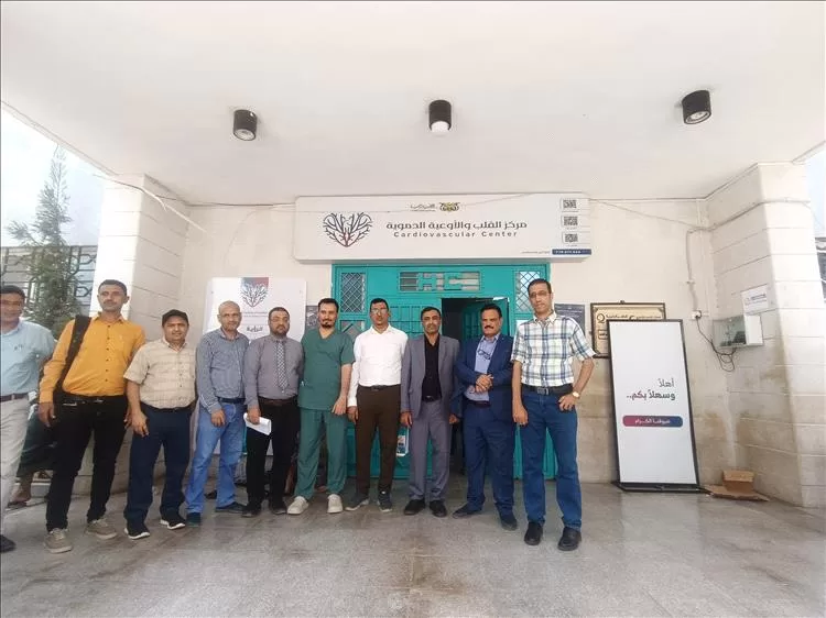 الوكيل المساعد لقطاع التخطيط والتنمية بوزارة الصحة يزور عدد مستشفيات تعز