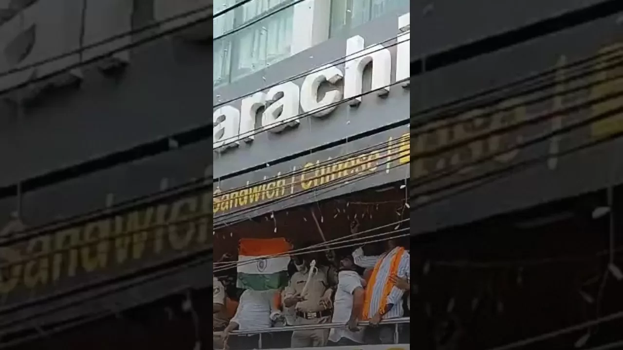 هندوس متطرفون يهاجمون مخبزا بالهند بسبب اسمه المرتبط بباكستان