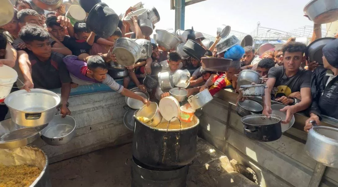 مئات الضحايا بسبب الجوع في غزة وزيادة الاعتماد على التكايا