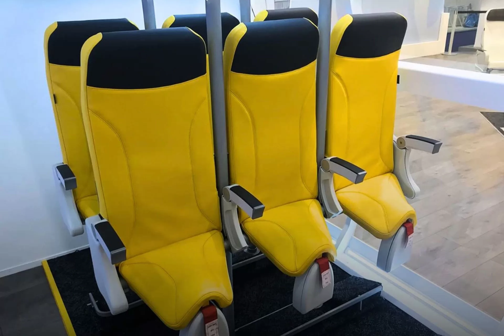 مقاعد جديدة قد تغيّر تجربة السفر على متن طائرات اقتصادية