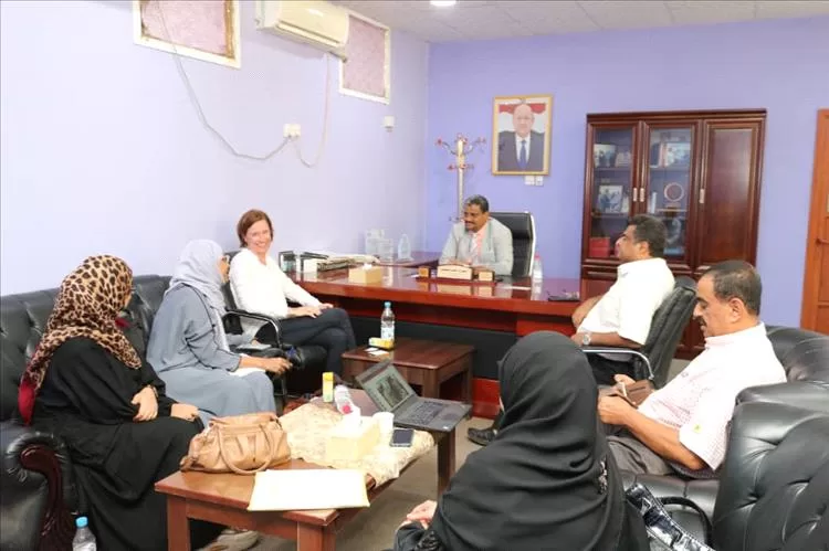 المحولي يبحث مع الوكالة الالمانية (GIZ) مشروع تطوير التعليم المهني في عدن