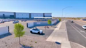 Waymo يرفع إنتاج Robotaxi في مصنع New Arizona