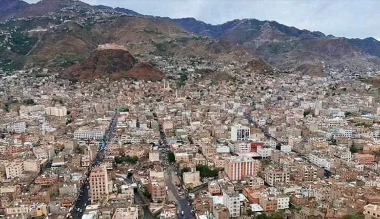 أكثر من 25 ألف طالب وطالبة يؤدون إمتحان الثانوية العامة بتعز