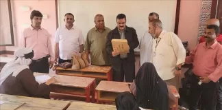مدير عام المنصورة يؤكد أهمية الامتحانات لترسيخ المعلومات لطلبة المدارس