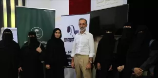 منسق الشؤون الإنسانية في اليمن يزور مؤسسة فتيات مأرب ويطّلع على تدخلاتها