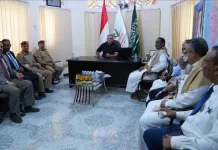 وفد رسمي يشيد بالدور الإنساني لمشروع مسام وأهمية استمراره لإنقاذ حياة المدنيين
