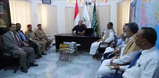 وفد رسمي يشيد بالدور الإنساني لمشروع مسام وأهمية استمراره لإنقاذ حياة المدنيين