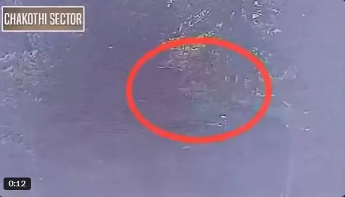 أخبار باكستان اليوم كما رفع الجيش الهندي العلم الأبيض