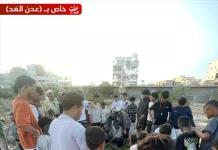 العشرات يشيّعون جثمان المعلمة نسرين أديب في عدن وسط حزن واسع وغضب من جريمة اغتيالها