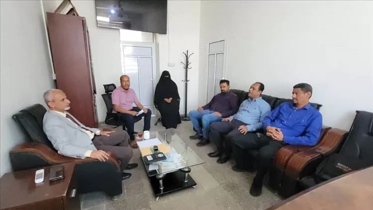 الوكيل الشبحي يلتقي بمؤسسة قمة عدن للصحة والتربية والتنمية AAF