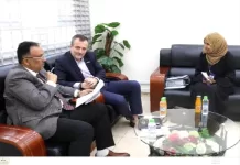 عدن.. رئيس مصلحة الجمارك ونائب مفوضية اللاجئين يبحثان تعزيز التعاون في الإعفاءات الجمركية