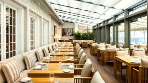 أفضل 28 مطعمًا في مونتريال: فیتنامي، بوتين، وسندويش لحم البقر المملح