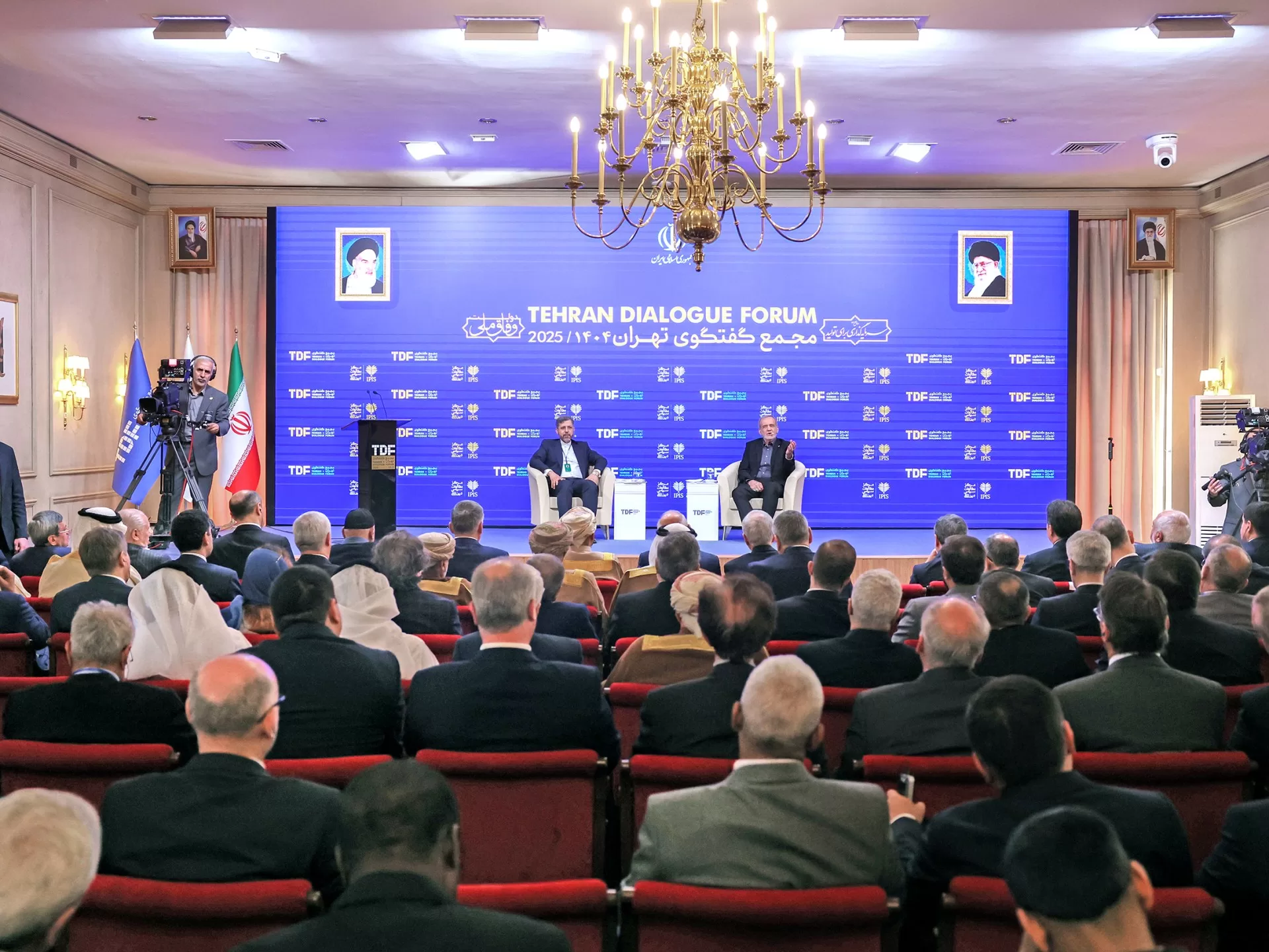 أهم الأهداف والنقاط القائدية لمنتدى طهران للحوار