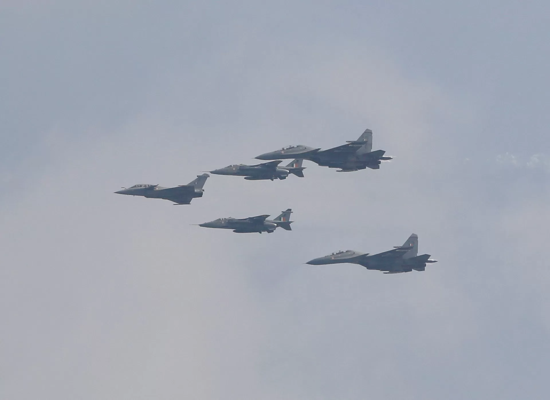 إسقاط باكستان لطائرة رافال فرنسية يرفع قيمة أسهم شركة صينية بنسبة 40%