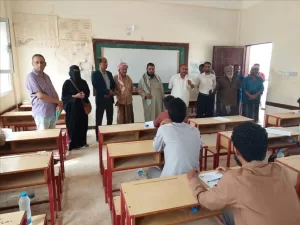 اخبار المحليات – ميفعة: مدير مكتب التربية والمنظومة التعليمية في شبوة يتابع سير امتحانات الشهادة