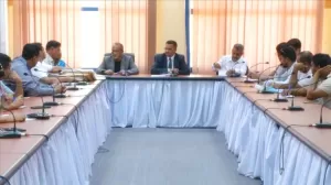 اخبار المناطق – الأمين السنة للمجلس المحلي بحضرموت يشرف على بدء فتح مظاريف مشروع المنظومة التعليمية