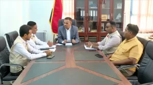 اخبار المناطق: الأمين السنة يجتمع في المكلا لمراجعة سير الإجراءات القانونية لمشروع م