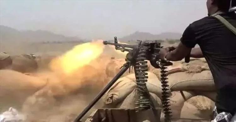 مقتل جندي بقصف شنته مليشيا الحوثي على مواقع للجيش غربي مأرب