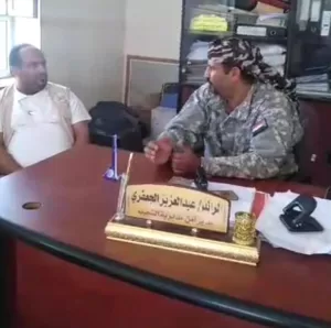 اخبار المناطق – زيارة الدكتور عبد السلام الشعيبي، ممثل مكتب حقوق الإنسان في محافظة الضالع، للطفل الح.