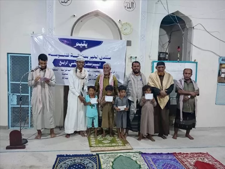 طلاب جامعة الإيمان يختتمون مخيمهم الصيفي الرابع في منطقة ظلومه بحفل علمي وتربوي مميز