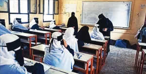 اخبار المناطق – مكتب المنظومة التعليمية في إدارة أبين الانتقالية يتفقد الأجواء النهائية لامتحانات الثانوية السنةة المنظومة التعليميةية