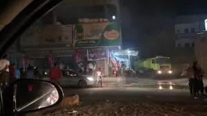 اخبار عدن – اشتعال نار كبير في متجر بدارسعد