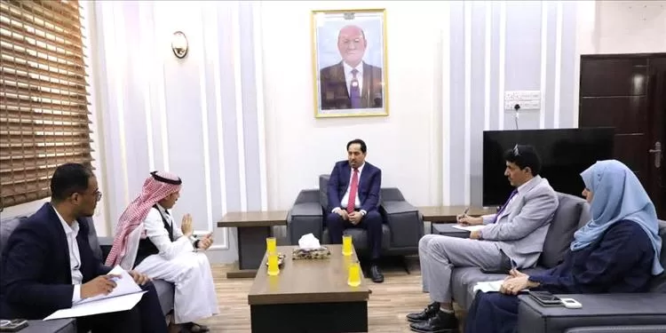 البكري يناقش مع البرنامج السعودي آخر التجهيزات في ملاعب "الروضة والميناء والجزيرة"