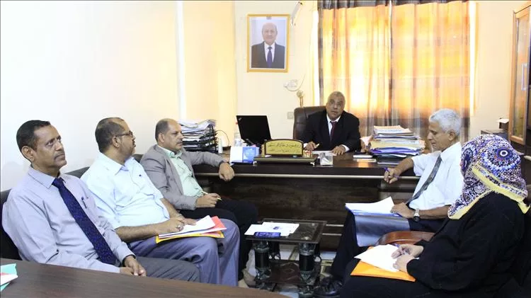 اللجنة العليا لتصنيف الجامعات اليمنية تناقش التحضيرات لانعقاد ورشة عمل لتقييم الدورة الأولى