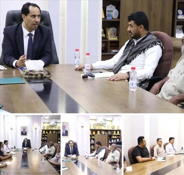 الوزير البكري يشدد على سرعة استكمال العمل في ملعبي الشهداء بأبين ومعاوية بلحج