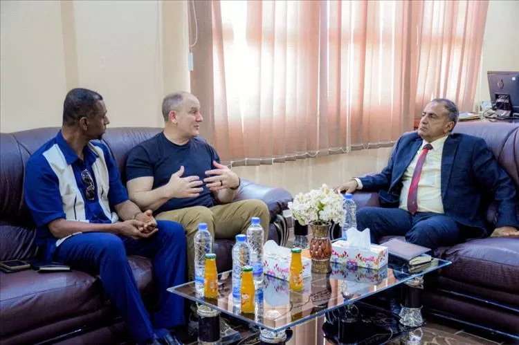 جامعة عدن تبحث سبل التعاون مع منظمة  هالريكس الأمريكية